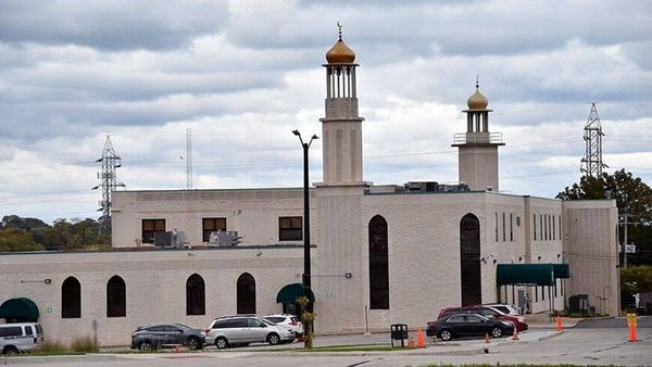 Palestinian-born US mosque leader faces deportation after judge rules he is ‘foreign policy threat’