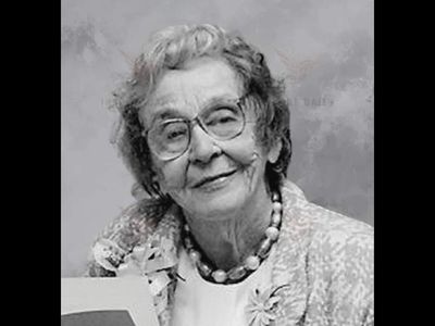 In 1944, a retired IRS auditor Anne Scheiber invested $5,000 in stocks; 51 years later, her portfolio was worth $22 million