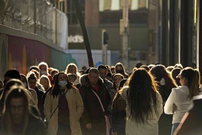 Stocks mixed as inflation worry weighs on Europe