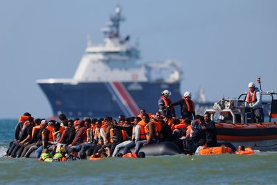 UK-France deal aimed at reducing number of migrants crossing Channel in small boats is scrapped