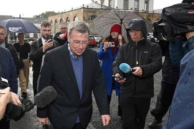 Garvaghy Road residents say they will accept Drumcree deal if Orange Order do