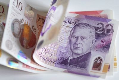 UK bank lending growth expected to hit three-year low in 2027, says EY