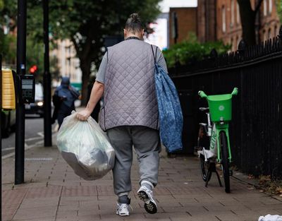 Prisoners freed early in England and Wales risk living on the streets, say probation officers