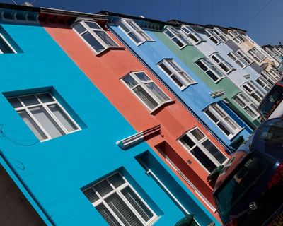UK house price growth halves amid rising mortgage interest rates