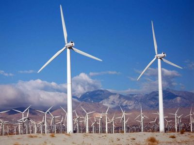 In 2003, 90 wind turbines went up across California farmland; crops and cattle stayed, while farmers continued using most of the land