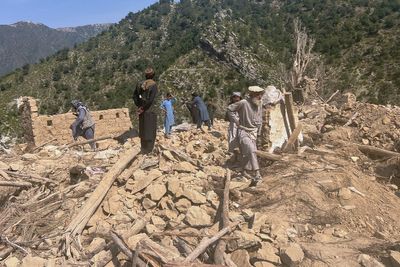 Pakistani airstrikes in Afghanistan kill 9 civilians, Kabul says; Pakistan says only militants hit