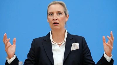 Is the EU planning to freeze funds to German states that voted for the AfD?