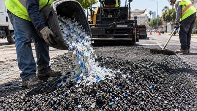Los Angeles Plastic Road Trial: PET binder recycles asphalt in place; lifespan gains unproven