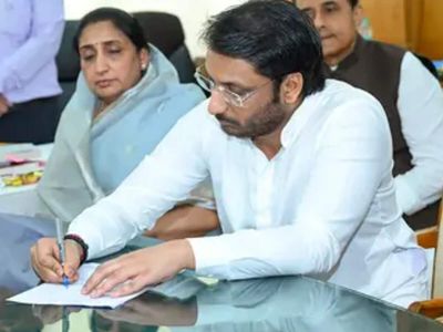 HC asks if Parth Pawar did not benefit from Mundhwa land deal? grants pre-arrest bail to accused