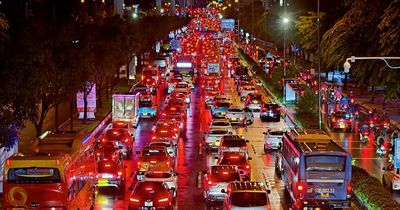 TP.HCM phân làn theo giờ ở đường Nguyễn Tất Thành, Phạm Văn Đồng để giảm kẹt xe