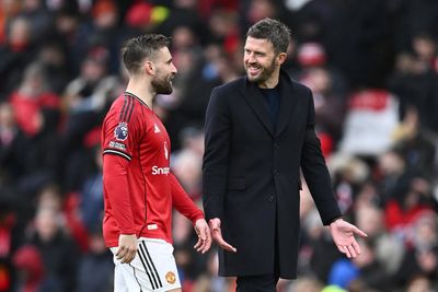 Manchester United 'make left-back decision' ahead of January transfer window