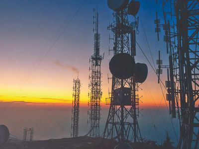 TRAI directs telcos to prominently display mandatory recharge packs