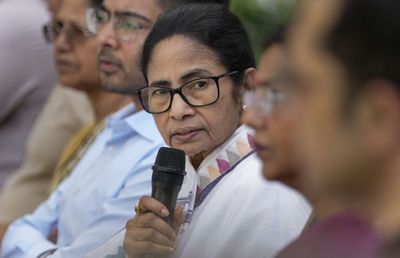 Mamata Banerjee alleges 'hooliganism' outside her house, attacks on TMC leaders in Bengal