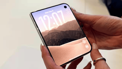 Apple plans to sell six million iPhone Duo units this year: Report