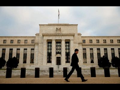 Fed’s Jefferson urges patience on rates; Kashkari sees more hikes ahead