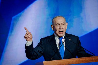 Pilot ‘attacked co-pilot with axe’ in cockpit on Israel flight before being restrained by passengers