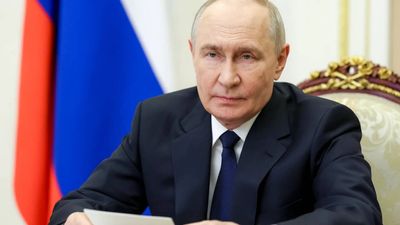 Putin Warning On Kaliningrad Attack: Russia warns it could use nuclear weapons; cites NATO escalation