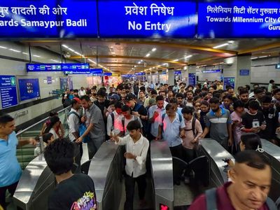 Delhi Metro shuts 12 stations amid Jantar Mantar protest over SIR, CEC