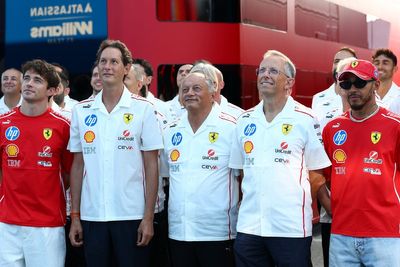 Vasseur calls for Ferrari unity: Pointing fingers would be "big mistake"