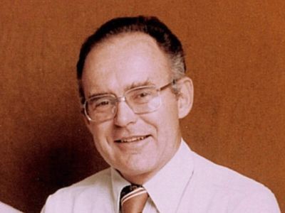 In 1991, Intel co-founder Gordon Moore paid $6 million for 24 Woodside acres; 30 years later, his estate placed the property under a permanent conservation easement
