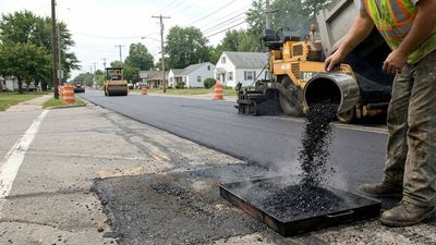 Recycled Rubber Road Performance: Ohio test finds GTR pavement matches control; 87% rating holds over decade