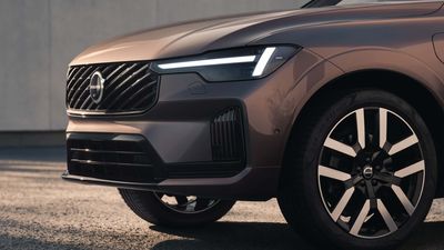 Volvo Sales Tumble, Forcing The Company To Abandon Its Full-Year Guidance