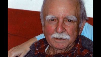 In 1950s America, Ronald Read began buying everyday blue-chip stocks; decades later, the janitor left behind an $8 million portfolio