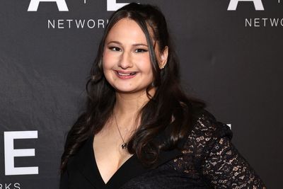 Gypsy Rose Blanchard says her fiancé overdosed