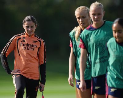 Slegers feels support from Arsenal hierarchy despite dismal run but biggest test looms