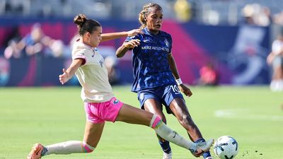 Evelyn Ijeh Named Sports Illustrated’s NWSL MVP of the Month