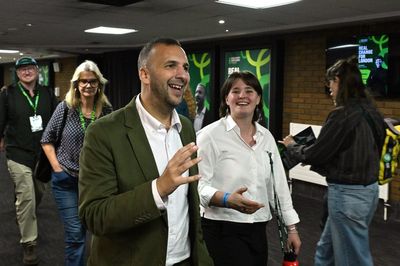 Greens ‘absolutely united’, Polanski claims amid warnings about Gaza debate