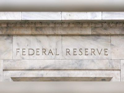 Fed officials give hints on rate decision as markets cut October rate hike odds
