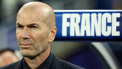 Nations League: Italy reel in France to spoil Zidane's homecoming party
