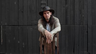 Dining with Dingo: musician puts it all on the table