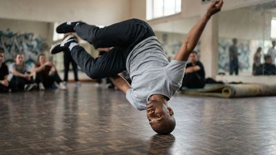 Years of Headspins Left a Breakdancer with a Cone-Shaped Scalp Lump That Surgeons Had to Cut Out