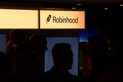 Robinhood stock tokens turbocharge a new era of meme trading
