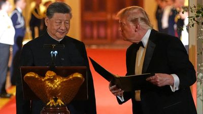 Chinese officials sought unusual long breaks during the US visit