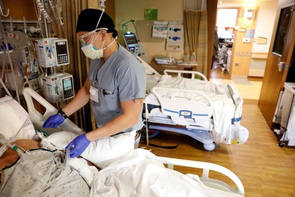San Francisco Reports First Flu Death of 2026–27 Season as Health Officials Urge Flu and COVID Vaccines
