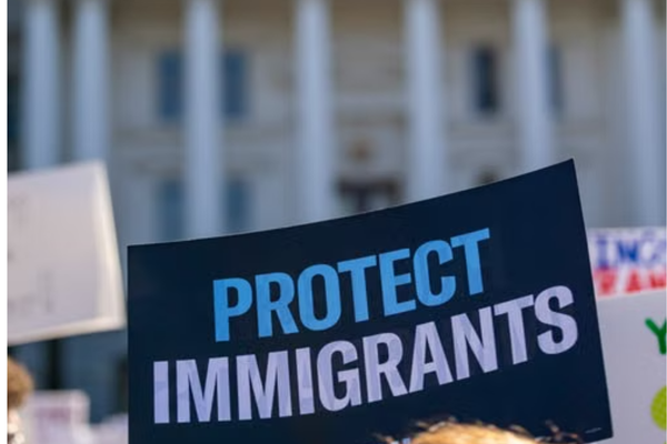 ICE Agents Reportedly Tagged Protest Observers as a 'Threat to Law Enforcement' in a Palantir Database