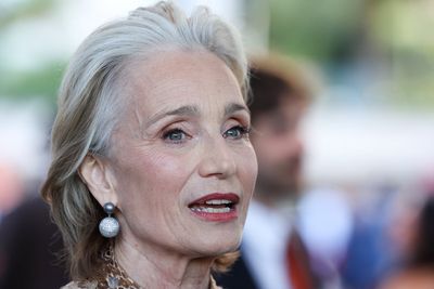 Kristin Scott Thomas slams theatregoer eating a ready meal during live performance
