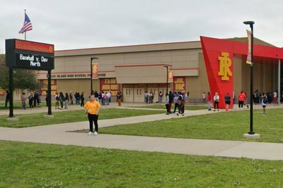 Illinois catering business ordered to shut down after high school football team got sick before homecoming