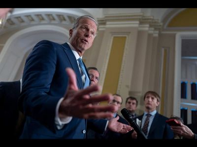 U.S. midterm elections 2026: Are Democrats finally making a comeback in Republican strongholds? Here's what a new midterm poll shows