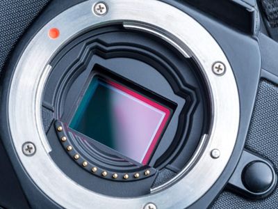 Canon in talks with those engaged in key chip projects in India, plans local service centres
