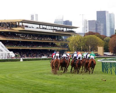 Daryz wins back-to-back Prix de l’Arc de Triomphes at Longchamp – as it happened