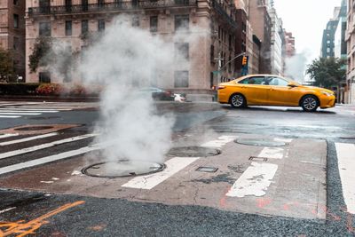 Manhattan ‘mole’ mystery: rumors of lost gold spur clandestine excursions into New York sewers