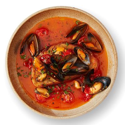 How to make the perfect zuppa di cozze – recipe