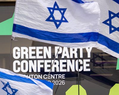 Green party votes to adopt policy that equates Zionism with racism