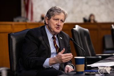 Take Voters' Economic Concerns Seriously, Republican Senator Warns As Midterm Polling Continues To Favor Democrats.