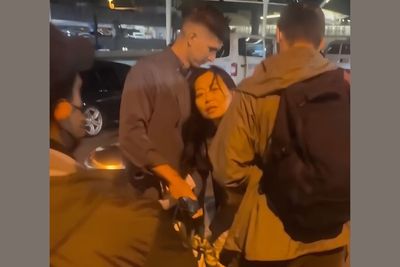 'Why No Badges or Uniforms?': Netizens Question Unverified Video of Alleged ICE Arrest Outside LAX