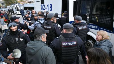 Protesters Detained At Rally: Moscow police hold around 60 at Communist event; most were young people